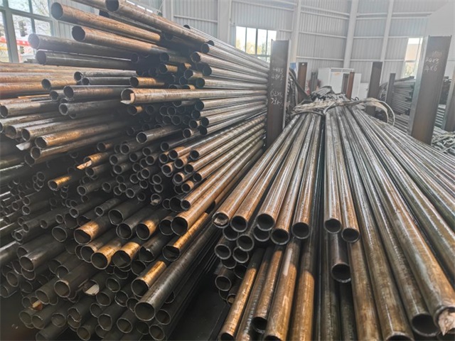三亚35#精密无缝钢管
