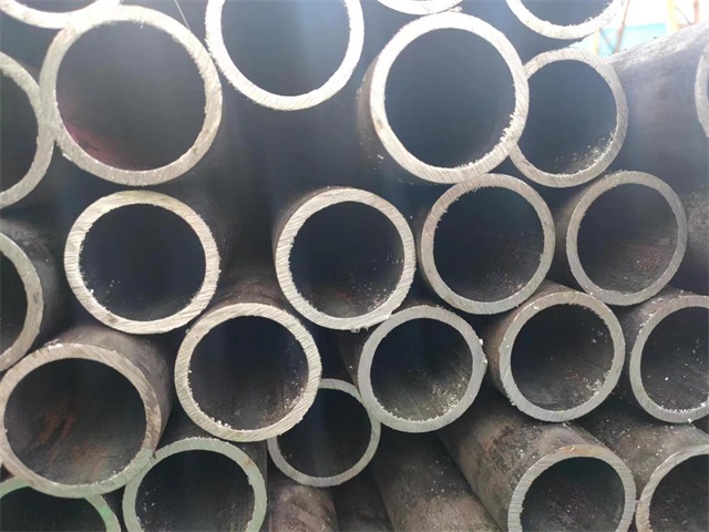 三亚10#结构用无缝钢管